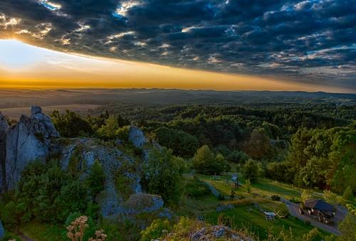 Ogrodzieniec krajobraz