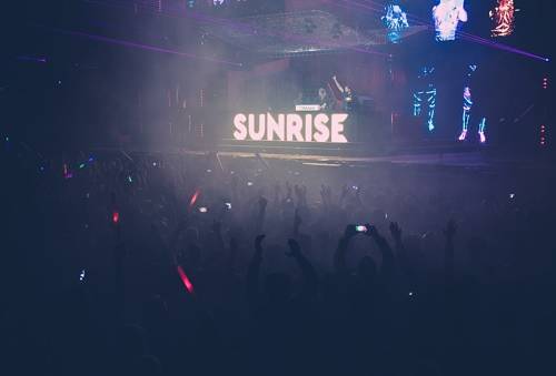 Sunrise 2017 Mainstage 08